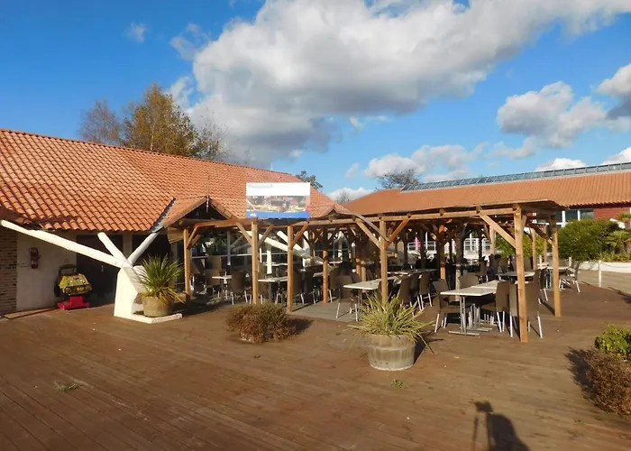 Mh 6-8p - Tt Equipe - Wifi Inclus - 4e Bord De Campingplatz *