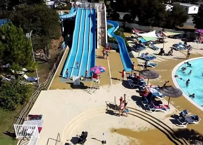 Mh 6-8p - Tt Equipe - Wifi Inclus - 4e Bord De Campingplatz Gastes