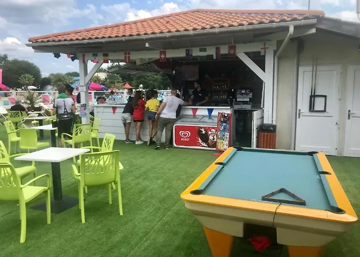 Campingplatz Mh 6-8p - Tt Equipe - Wifi Inclus - 4e Bord De *