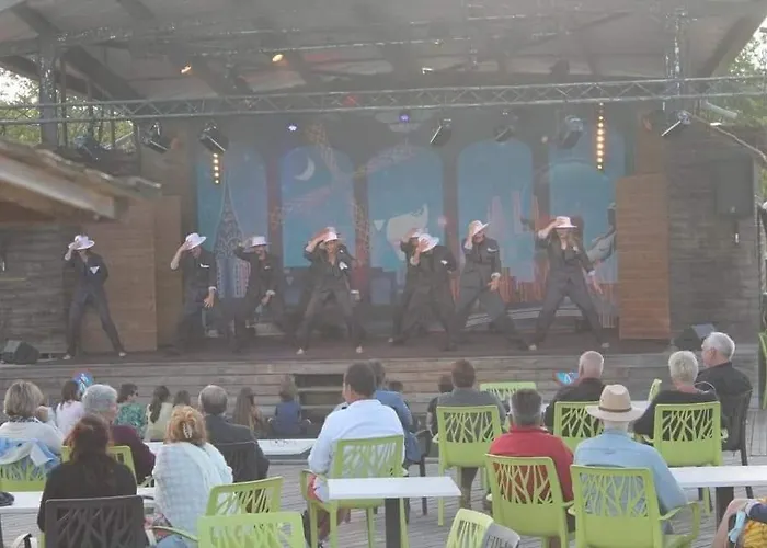 Mh 6-8p - Tt Equipe - Wifi Inclus - 4e Bord De * Gastes